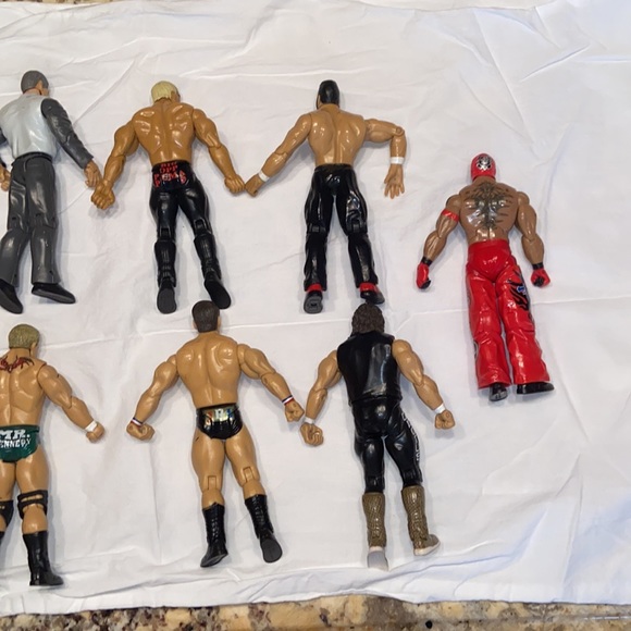 Vintage 1999-2005 WWE Jakks Pacific  Action Figures 7" - Picture 8 of 8